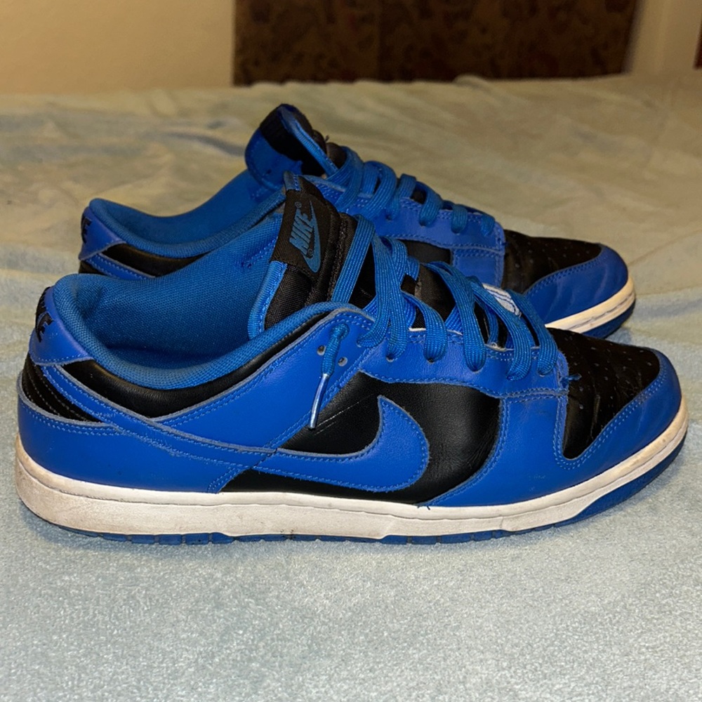 Nike dunk low hyper colbalt